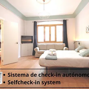 Regina Selfcheck-in Smart 2*, Palma de Maiorca Espanha